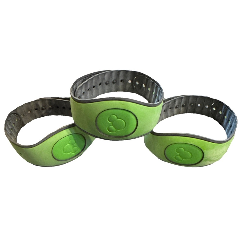 Lot Of 3 Disney Parks Magic Band 2 in Green Disney World | Personalized